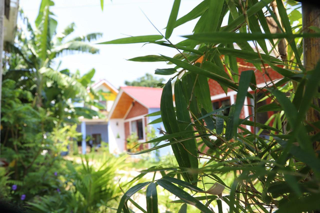 ฟองญา เฟรนด์ลีโฮม Bed & Breakfast ฟ็องญา ภายนอก รูปภาพ