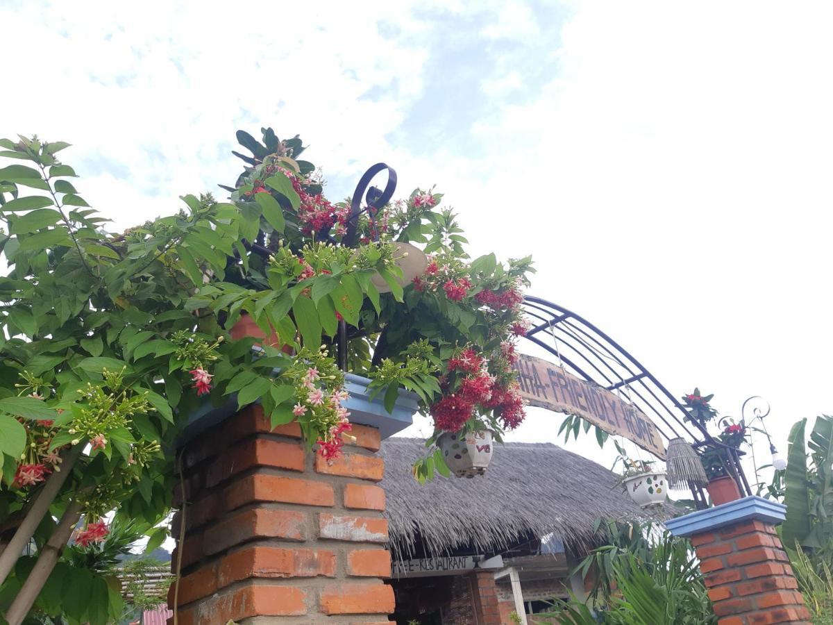 ฟองญา เฟรนด์ลีโฮม Bed & Breakfast ฟ็องญา ภายนอก รูปภาพ
